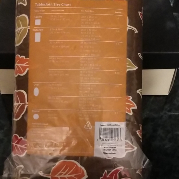 Vinyl Tablecloth - Picture 4 of 4